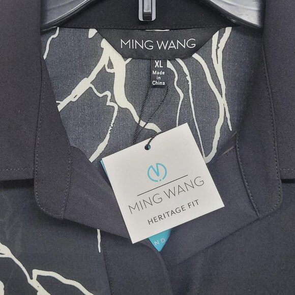 Ming Wang Xl Black button up Blouse with Floral Print and cuffed sleeves - Picture 2 of 4